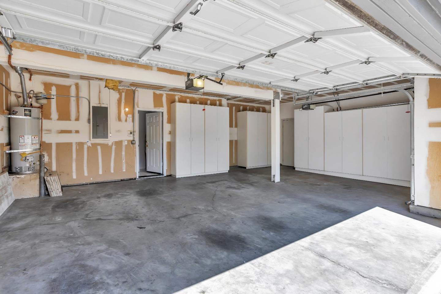 Detail Gallery Image 41 of 57 For 3163 Hawkcrest Cir, San Jose,  CA 95135 - 5 Beds | 3/1 Baths