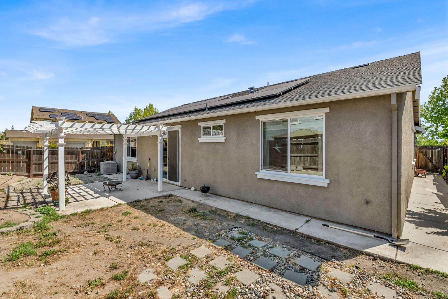 Detail Gallery Image 24 of 31 For 1241 Taburno Ave, Manteca,  CA 95337 - 4 Beds | 2 Baths