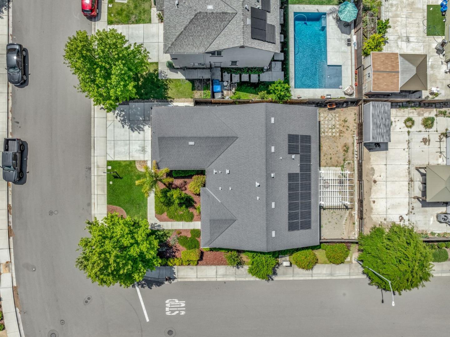 Detail Gallery Image 27 of 31 For 1241 Taburno Ave, Manteca,  CA 95337 - 4 Beds | 2 Baths