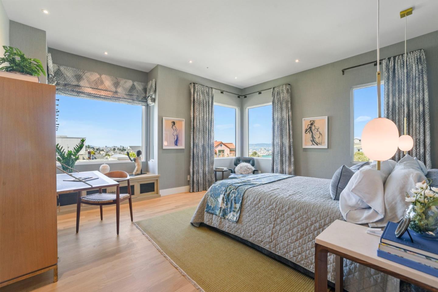 Detail Gallery Image 13 of 24 For 1501 Diamond St, San Francisco,  CA 94131 - 4 Beds | 3/2 Baths