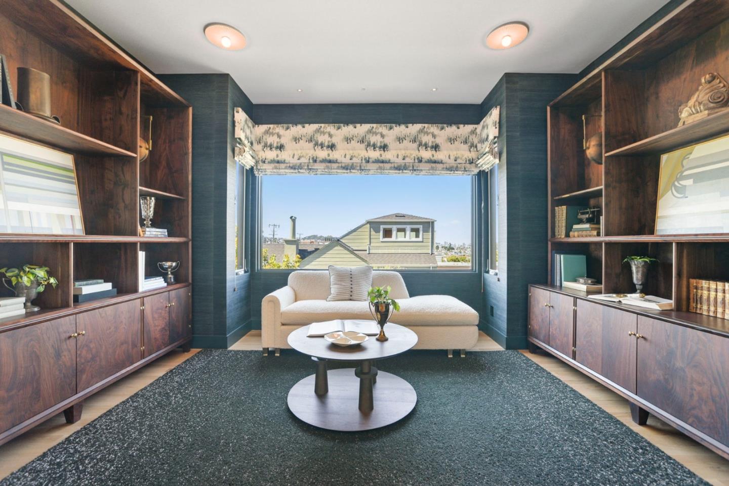 Detail Gallery Image 14 of 24 For 1501 Diamond St, San Francisco,  CA 94131 - 4 Beds | 3/2 Baths