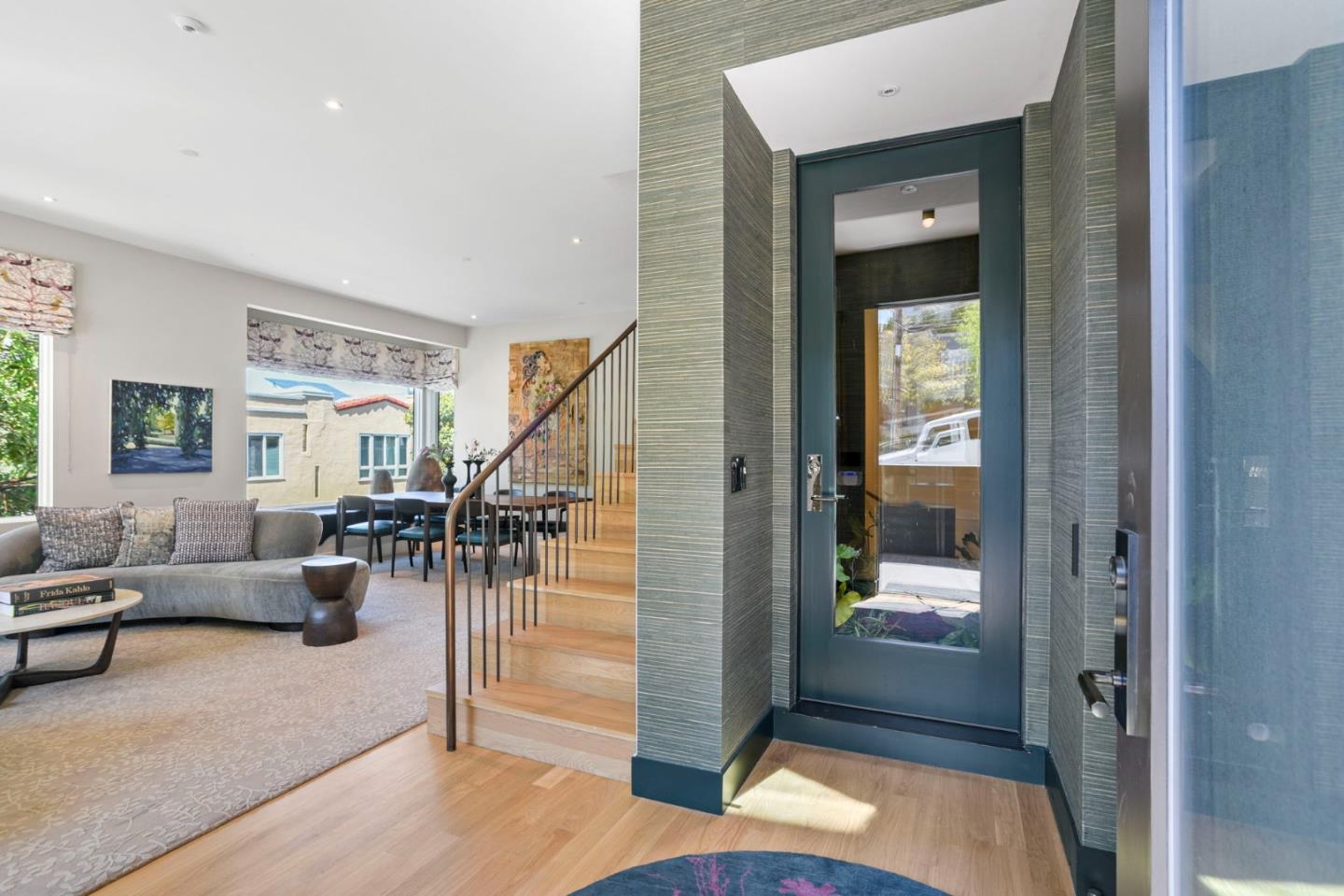 Detail Gallery Image 5 of 24 For 1501 Diamond St, San Francisco,  CA 94131 - 4 Beds | 3/2 Baths