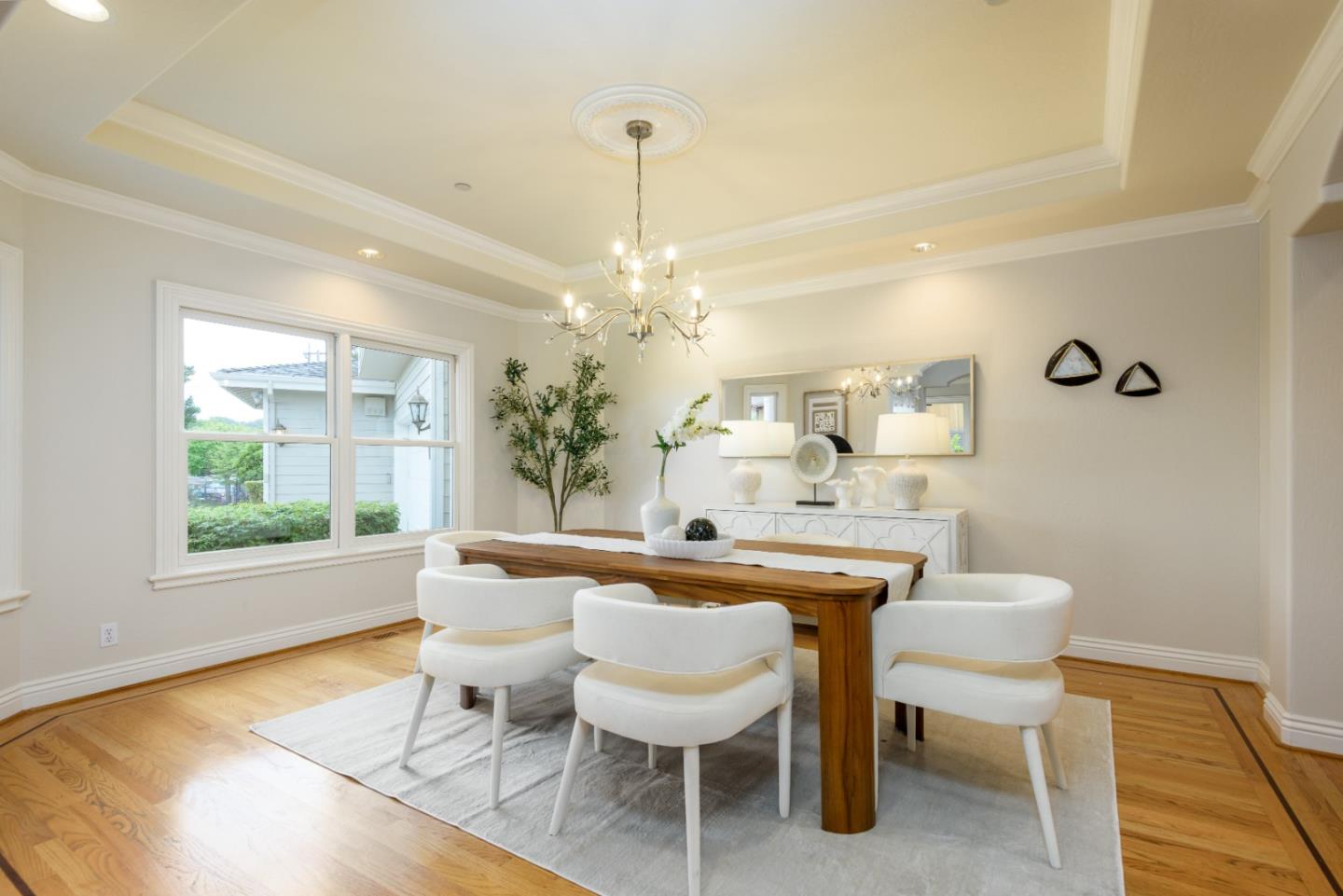 Detail Gallery Image 10 of 51 For 510 Oak Park Way, Redwood City,  CA 94062 - 6 Beds | 5/1 Baths
