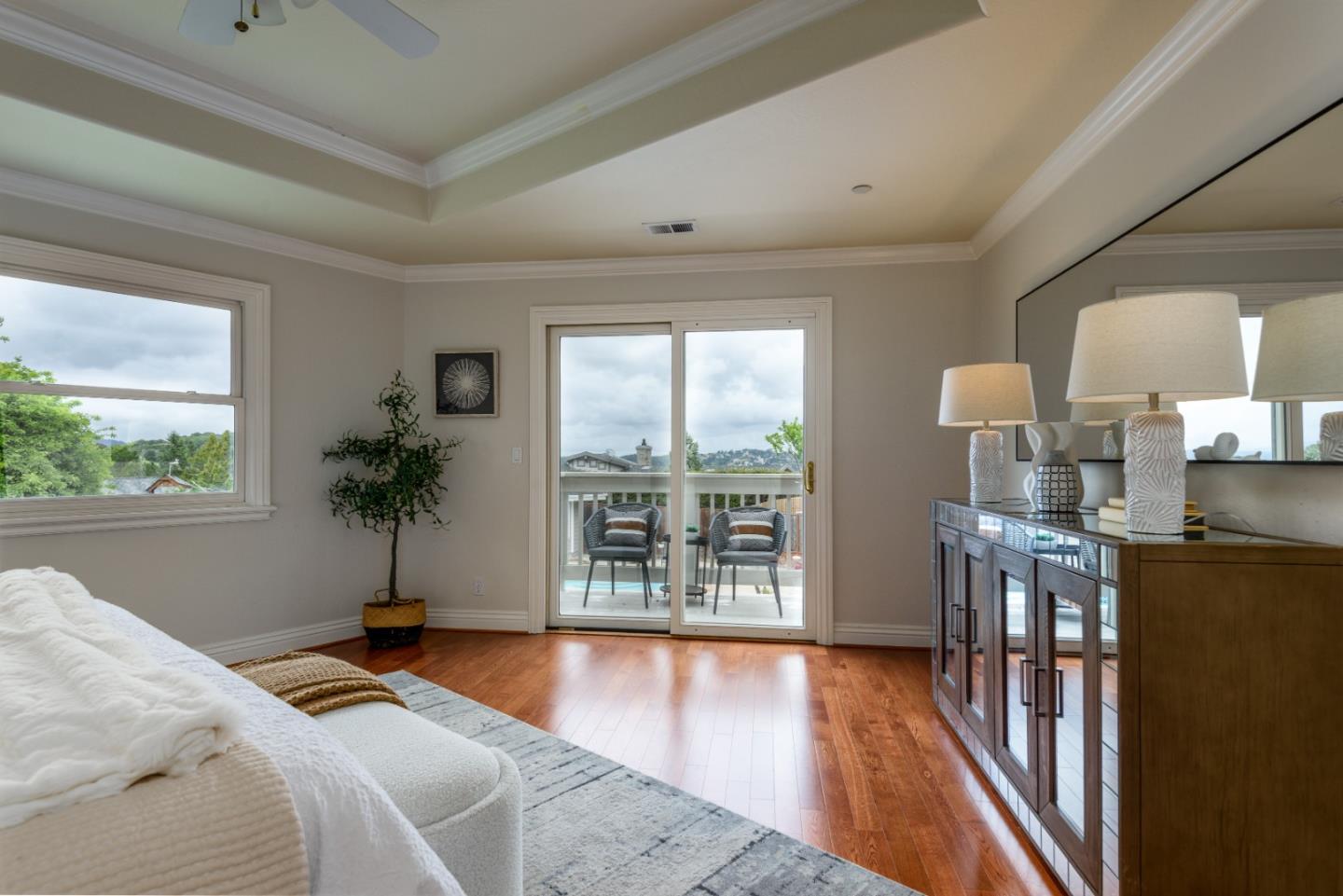 Detail Gallery Image 33 of 51 For 510 Oak Park Way, Redwood City,  CA 94062 - 6 Beds | 5/1 Baths