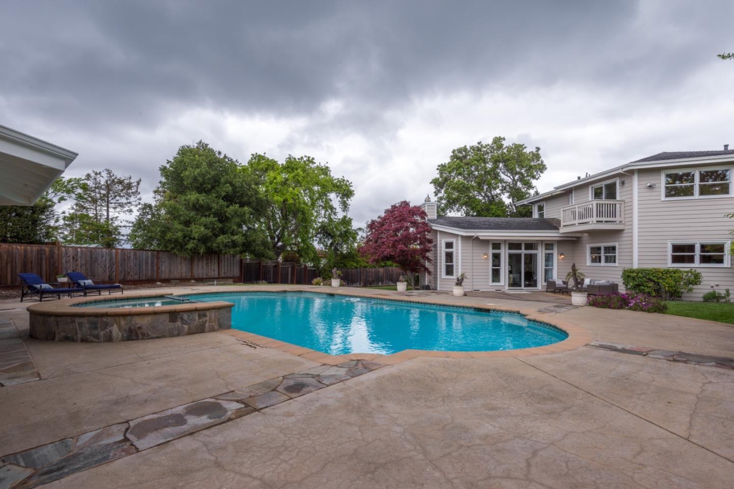 Detail Gallery Image 46 of 51 For 510 Oak Park Way, Redwood City,  CA 94062 - 6 Beds | 5/1 Baths