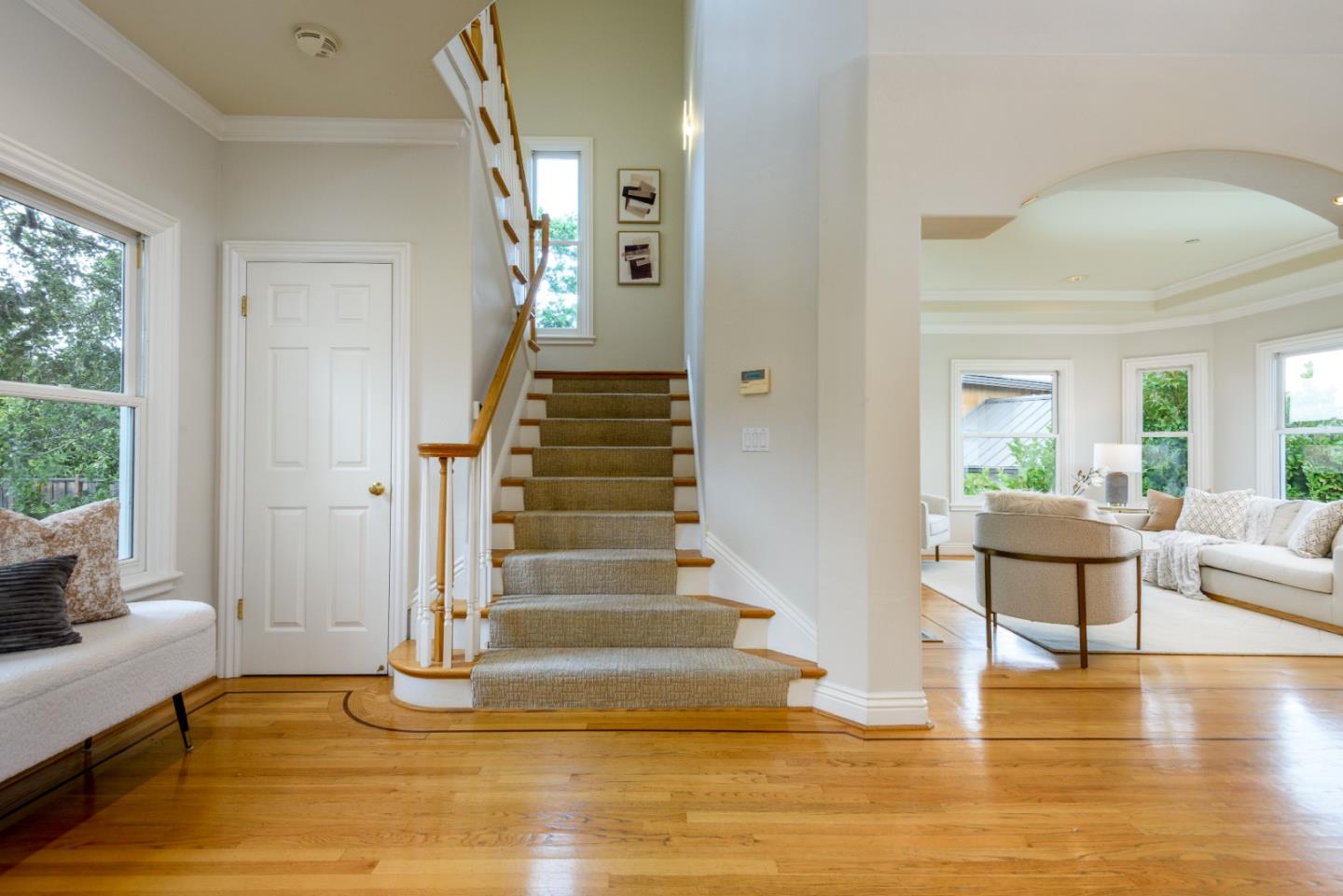 Detail Gallery Image 5 of 51 For 510 Oak Park Way, Redwood City,  CA 94062 - 6 Beds | 5/1 Baths