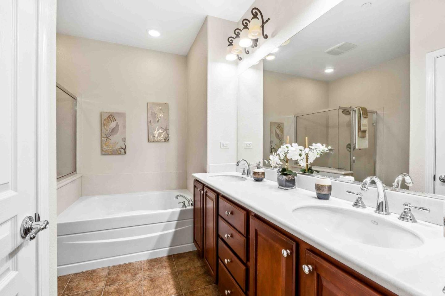 Detail Gallery Image 28 of 45 For 1196 Chiapas Ter, San Jose,  CA 95126 - 2 Beds | 2/1 Baths