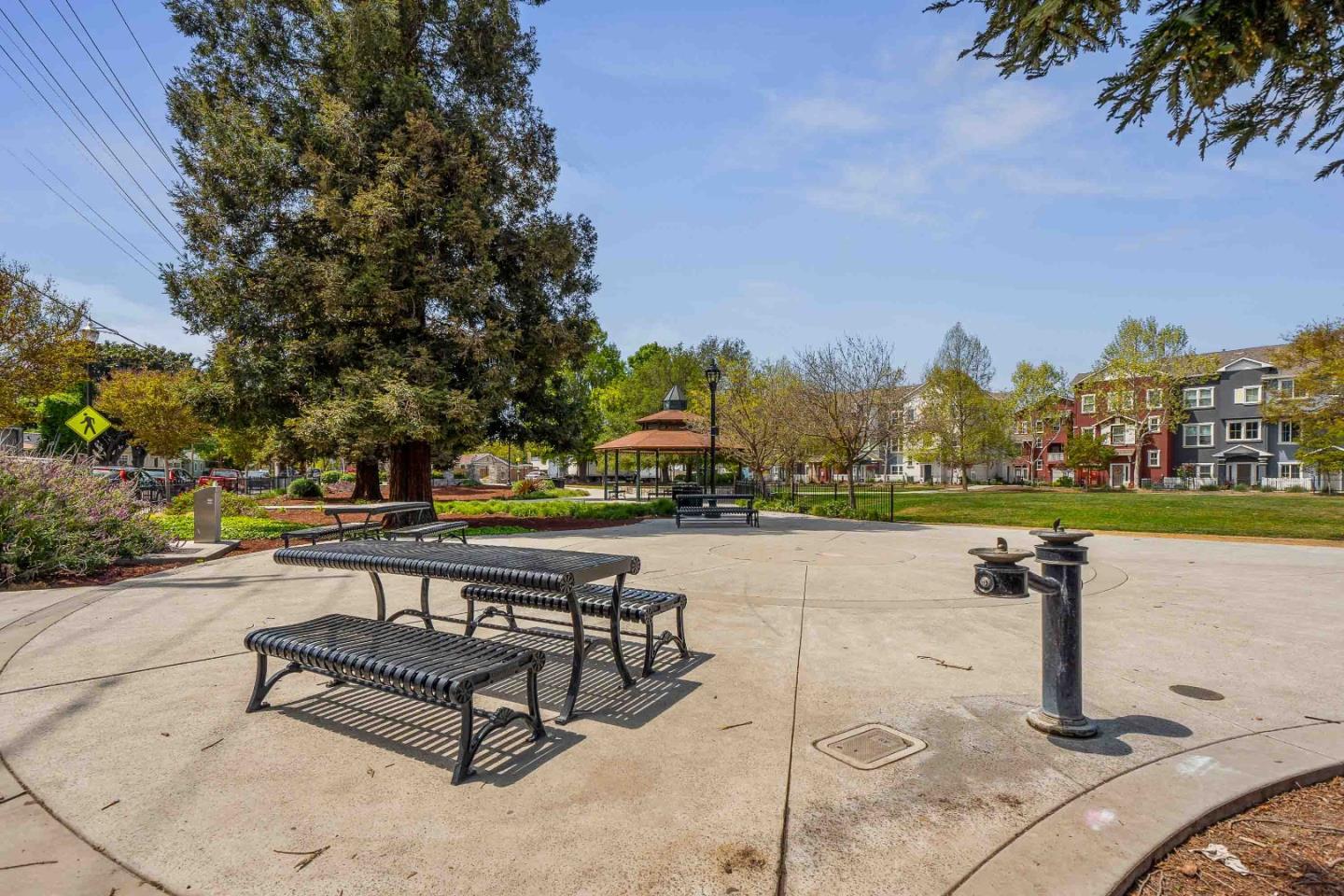 Detail Gallery Image 39 of 45 For 1196 Chiapas Ter, San Jose,  CA 95126 - 2 Beds | 2/1 Baths