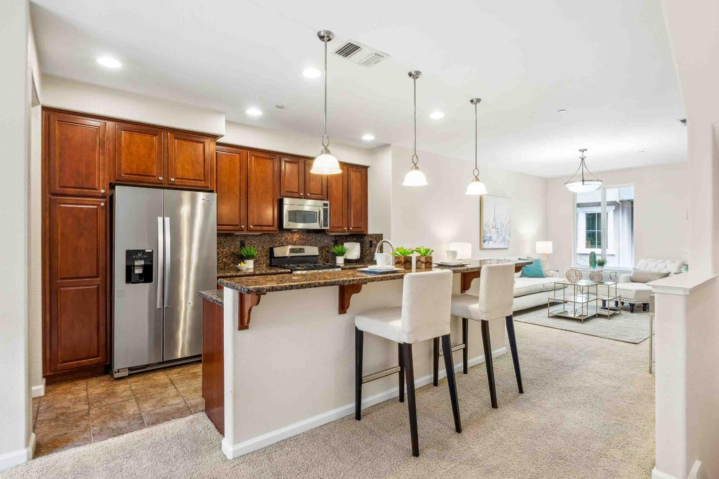 Detail Gallery Image 9 of 45 For 1196 Chiapas Ter, San Jose,  CA 95126 - 2 Beds | 2/1 Baths