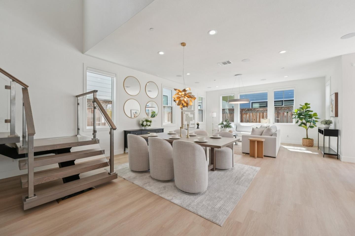 Detail Gallery Image 11 of 84 For 709 Vinemaple Ter, Sunnyvale,  CA 94086 - 4 Beds | 4/1 Baths