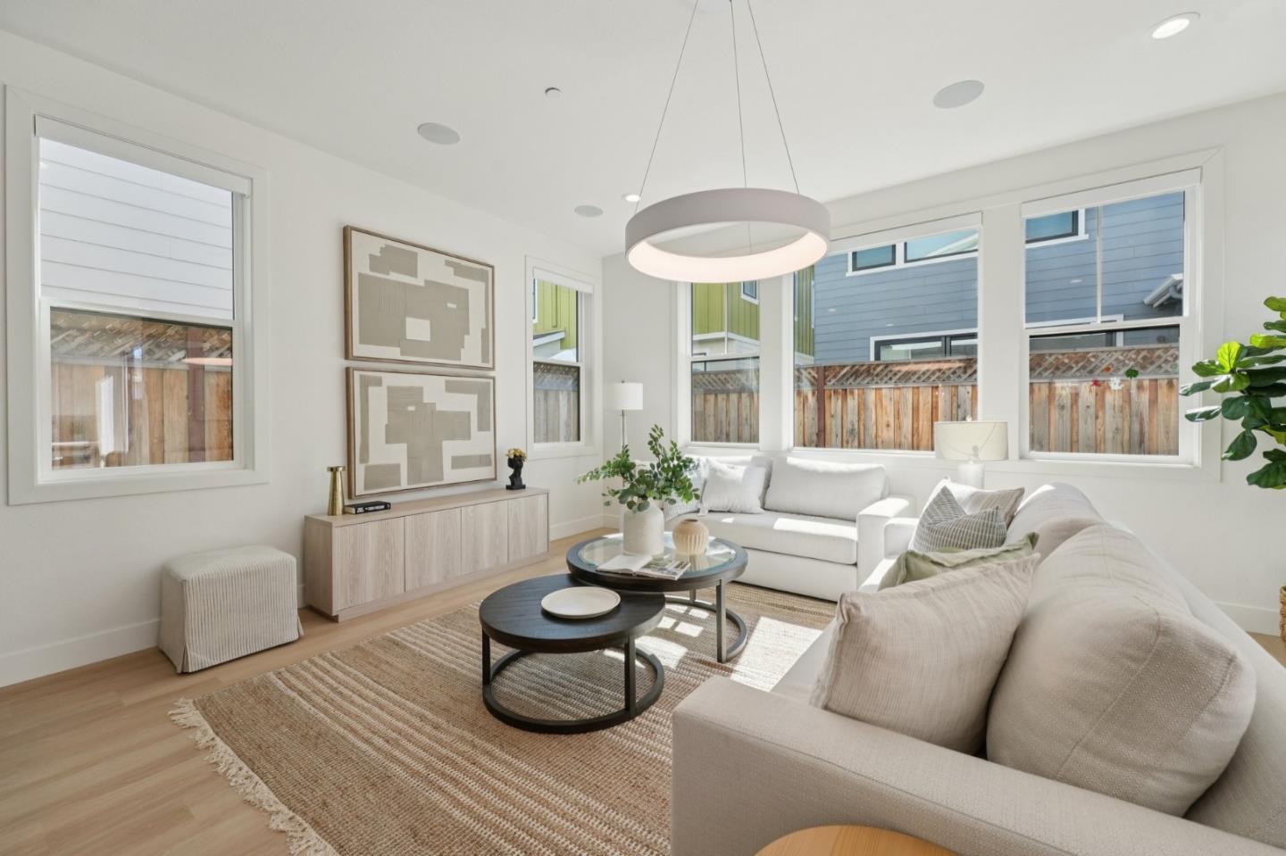 Detail Gallery Image 3 of 84 For 709 Vinemaple Ter, Sunnyvale,  CA 94086 - 4 Beds | 4/1 Baths