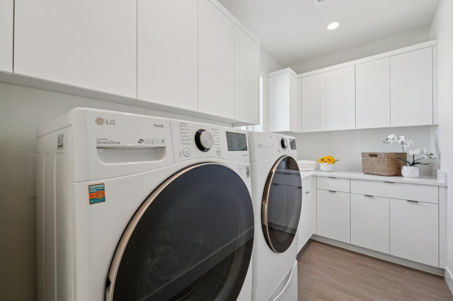 Detail Gallery Image 53 of 84 For 709 Vinemaple Ter, Sunnyvale,  CA 94086 - 4 Beds | 4/1 Baths