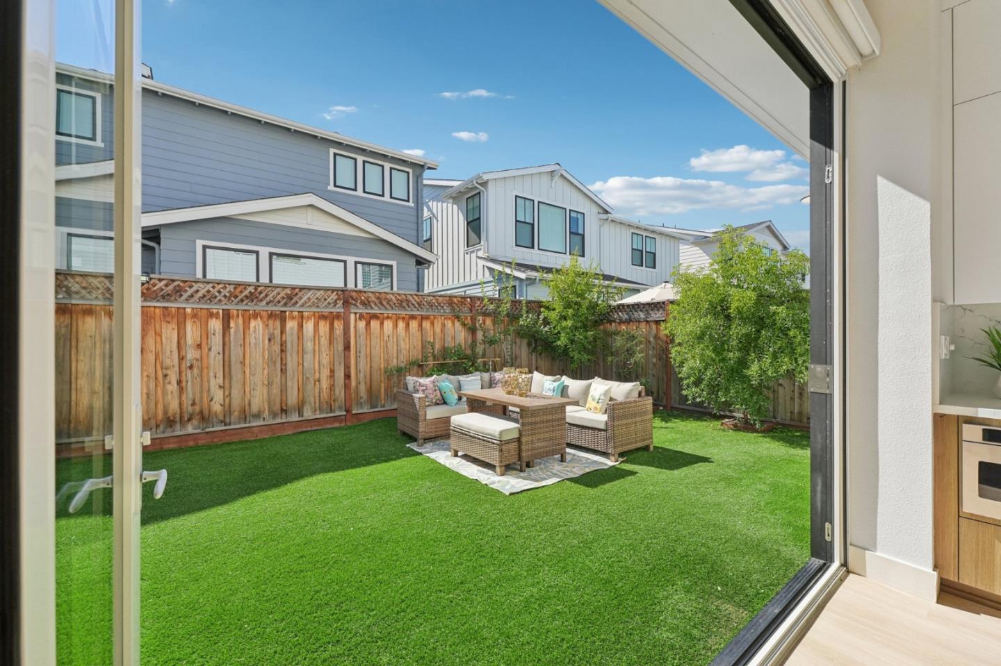 Detail Gallery Image 56 of 84 For 709 Vinemaple Ter, Sunnyvale,  CA 94086 - 4 Beds | 4/1 Baths