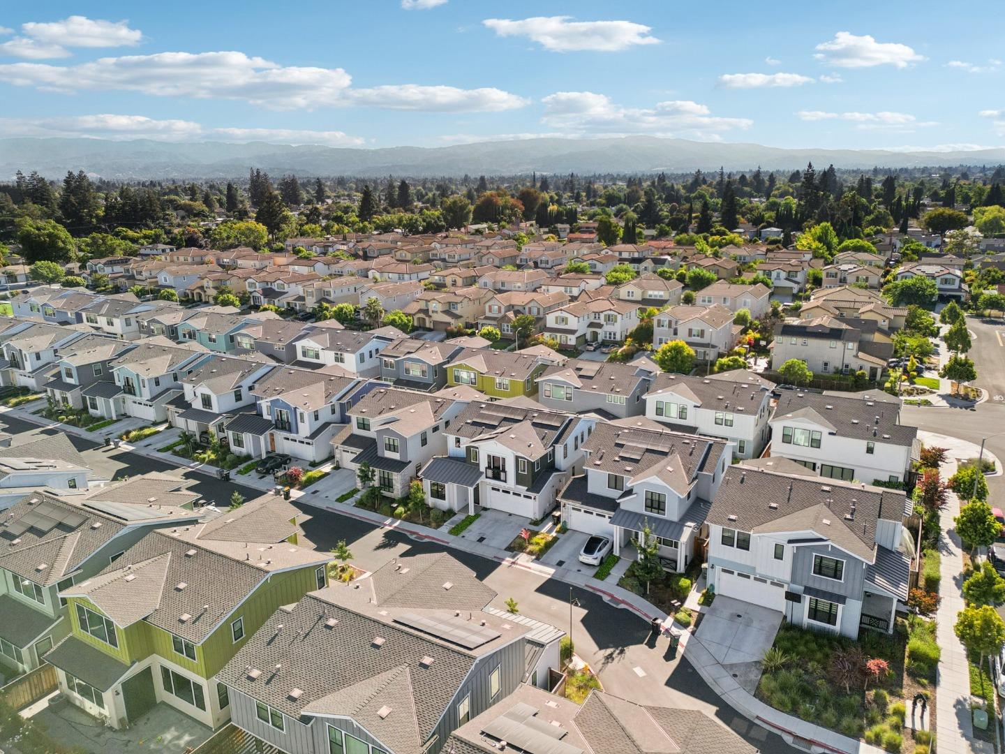 Detail Gallery Image 76 of 84 For 709 Vinemaple Ter, Sunnyvale,  CA 94086 - 4 Beds | 4/1 Baths