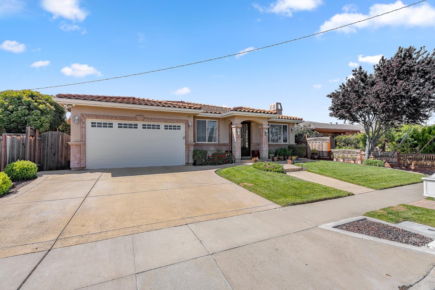 Detail Gallery Image 6 of 92 For 6415 Moores Ave, Newark,  CA 94560 - 3 Beds | 3 Baths