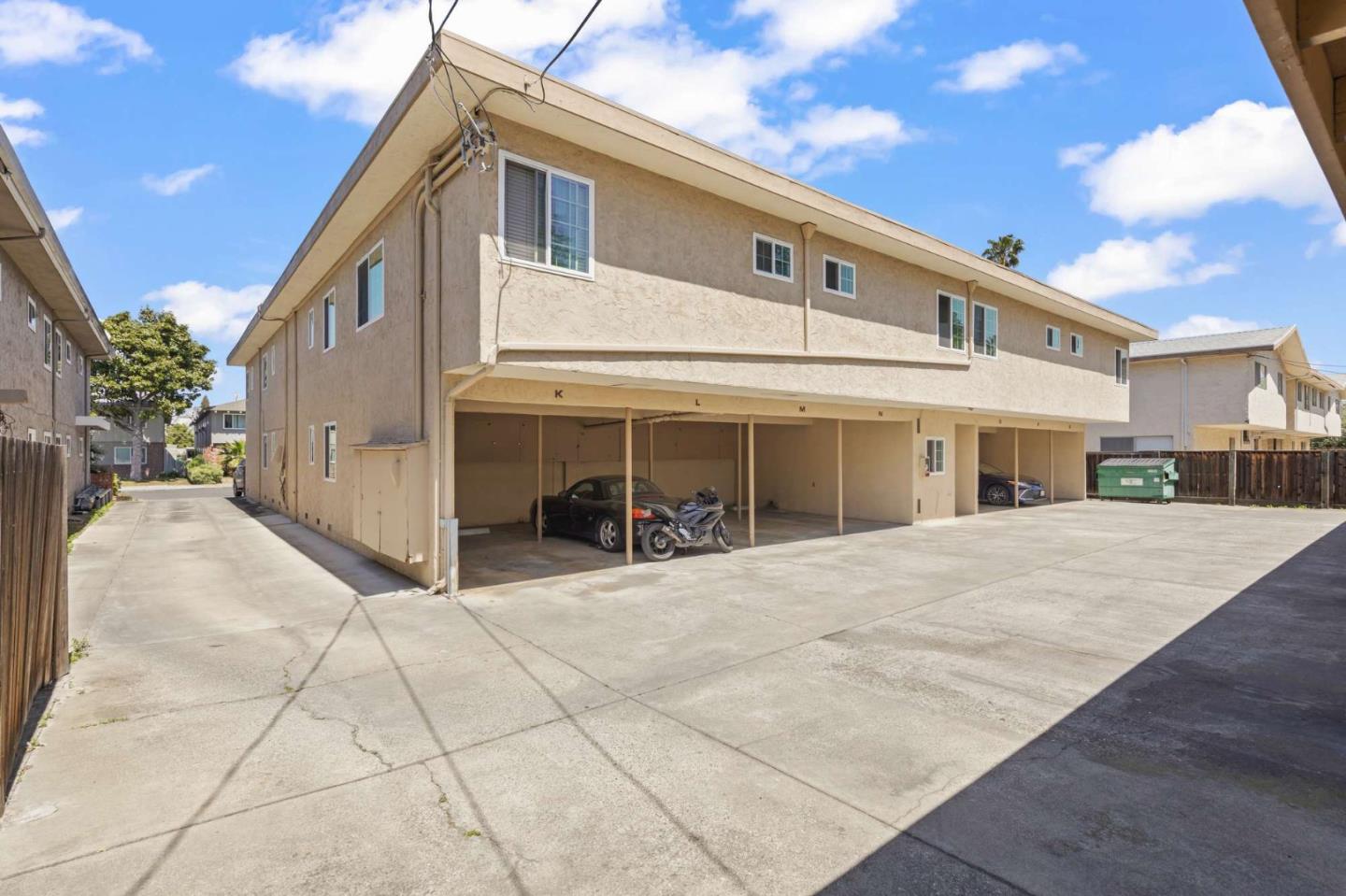 Detail Gallery Image 5 of 14 For 2970 Magliocco Dr, San Jose,  CA 95128 - – Beds | – Baths