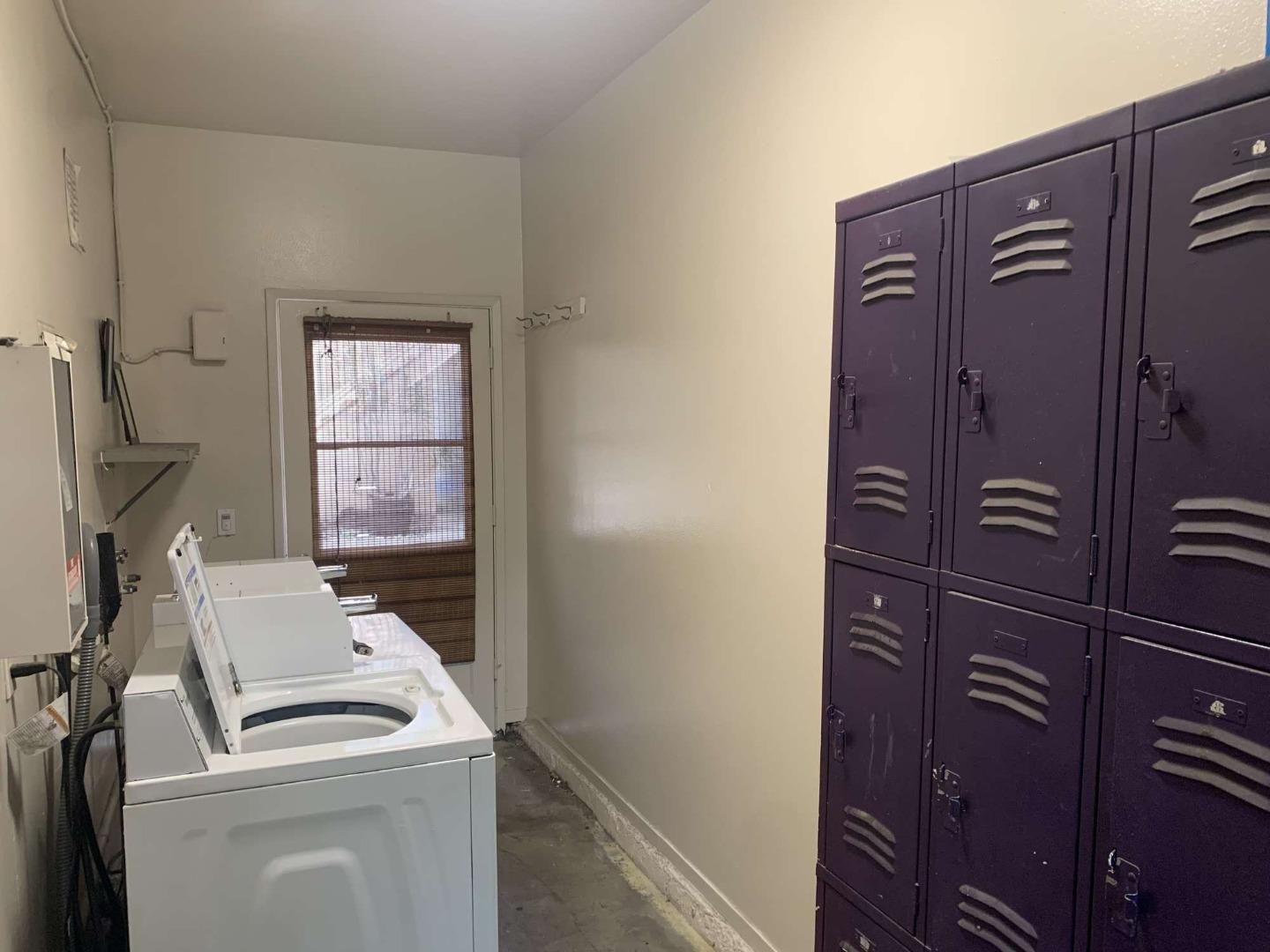 Detail Gallery Image 7 of 14 For 2970 Magliocco Dr, San Jose,  CA 95128 - – Beds | – Baths