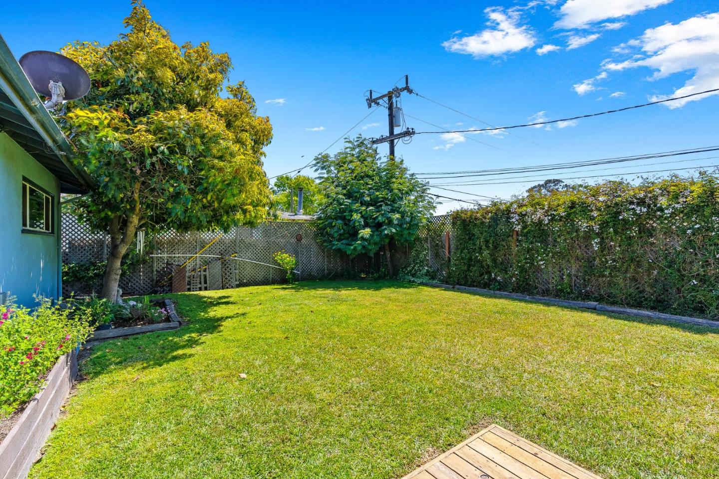 Detail Gallery Image 23 of 28 For 1051 Harding St, Salinas,  CA 93906 - 3 Beds | 2 Baths