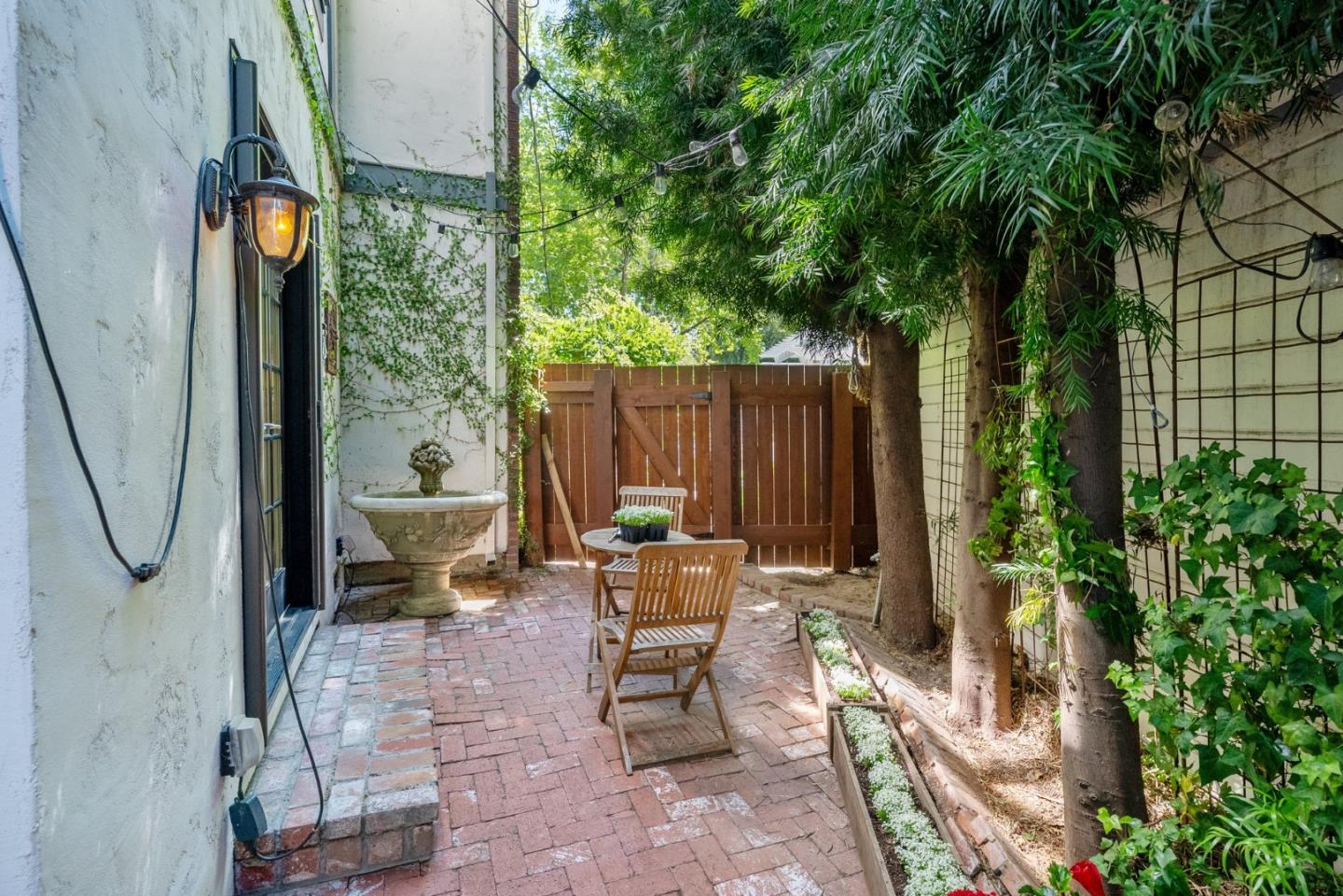 Detail Gallery Image 62 of 82 For 967 Jansen Ave, San Jose,  CA 95125 - 4 Beds | 3 Baths