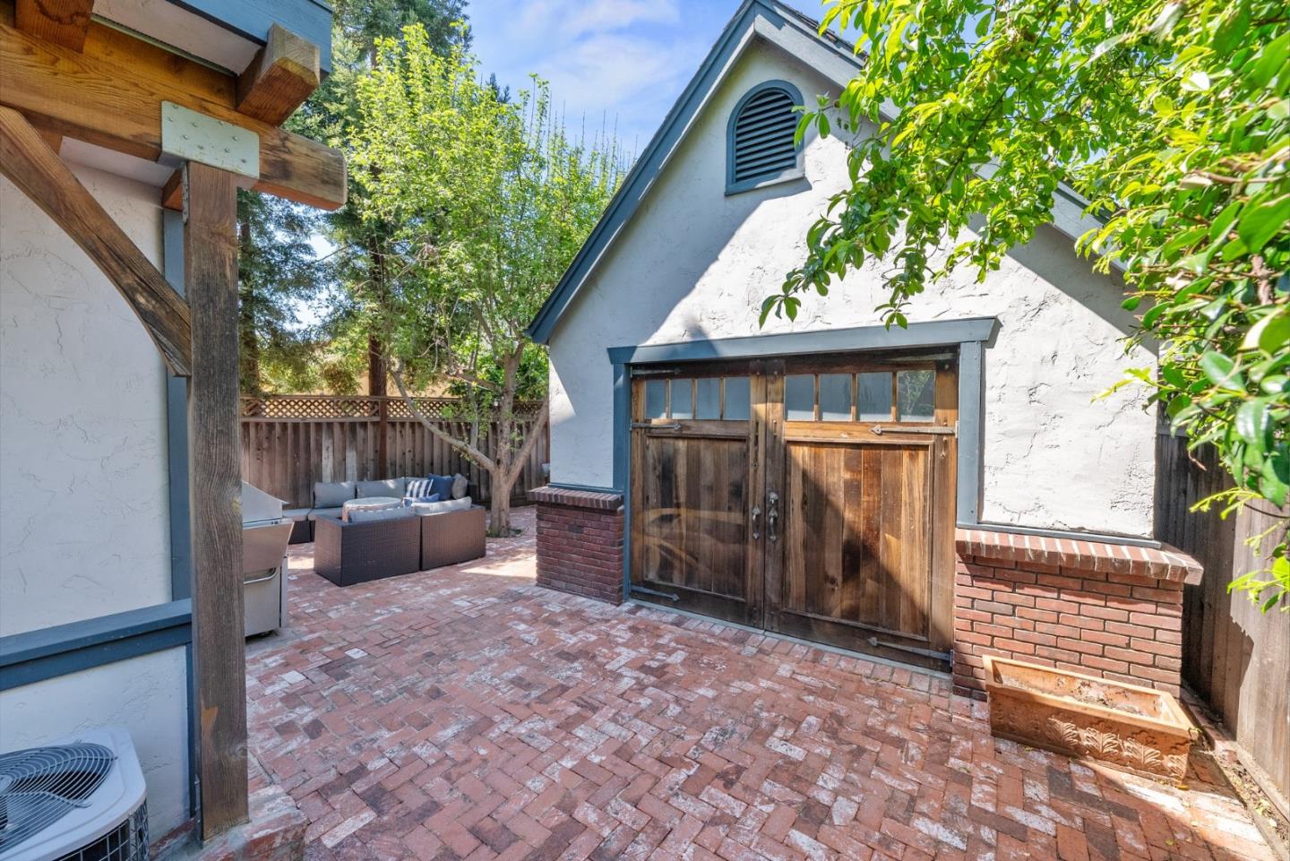 Detail Gallery Image 80 of 82 For 967 Jansen Ave, San Jose,  CA 95125 - 4 Beds | 3 Baths