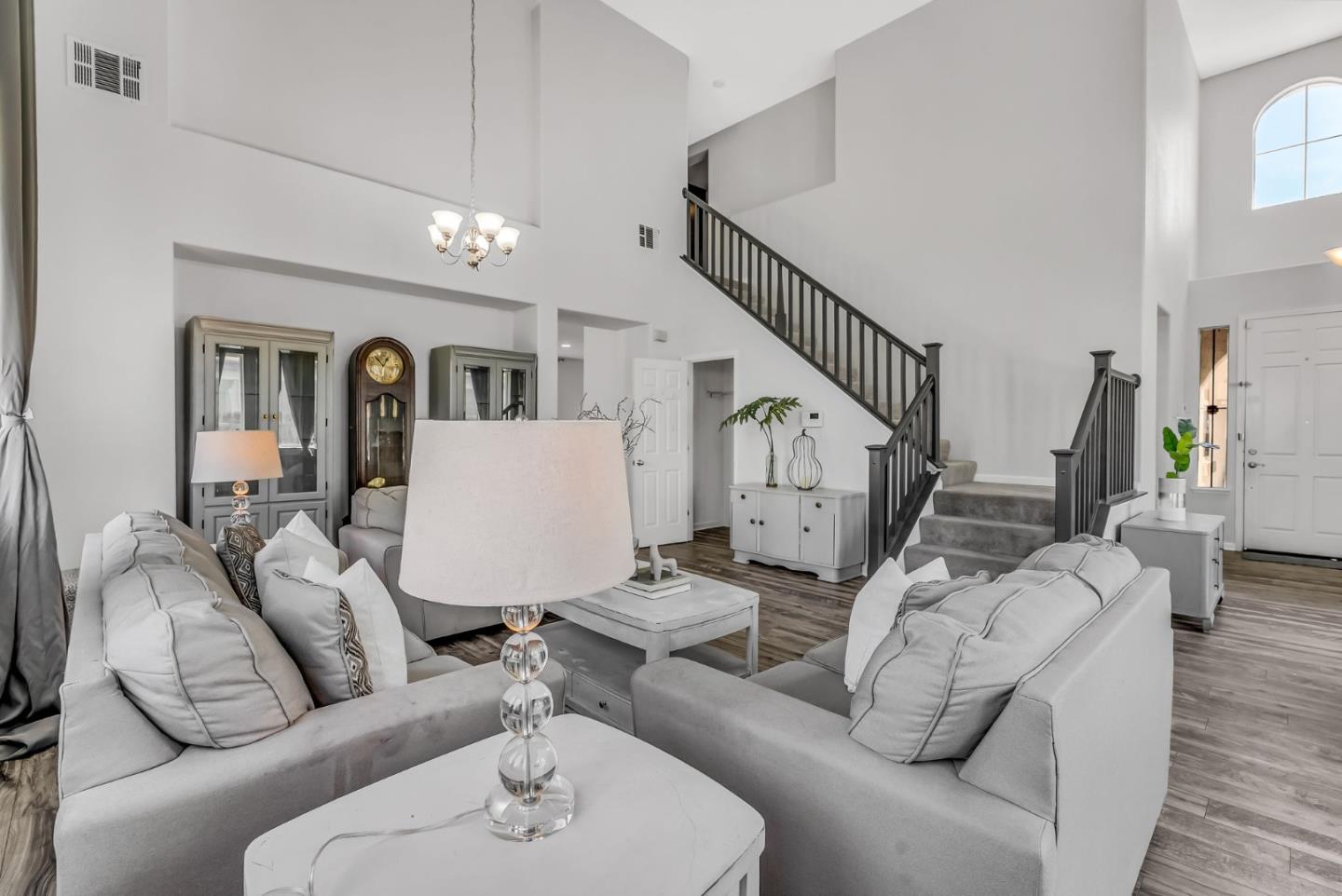 Detail Gallery Image 22 of 111 For 14 Bramante Ct, Oakley,  CA 94561 - 5 Beds | 3 Baths