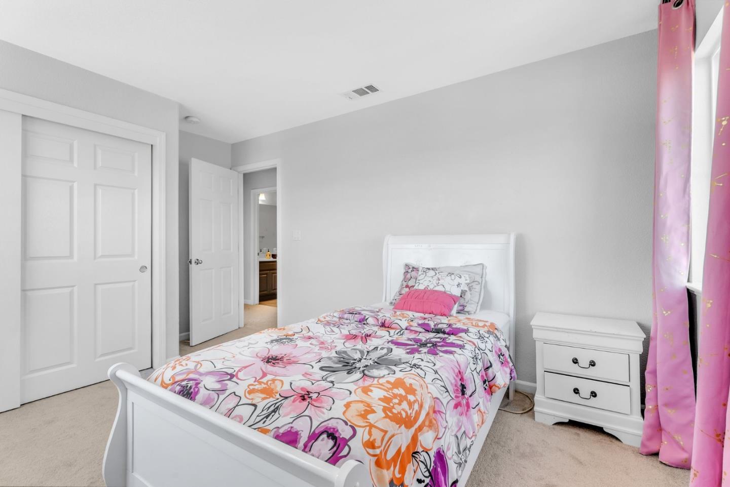 Detail Gallery Image 43 of 111 For 14 Bramante Ct, Oakley,  CA 94561 - 5 Beds | 3 Baths