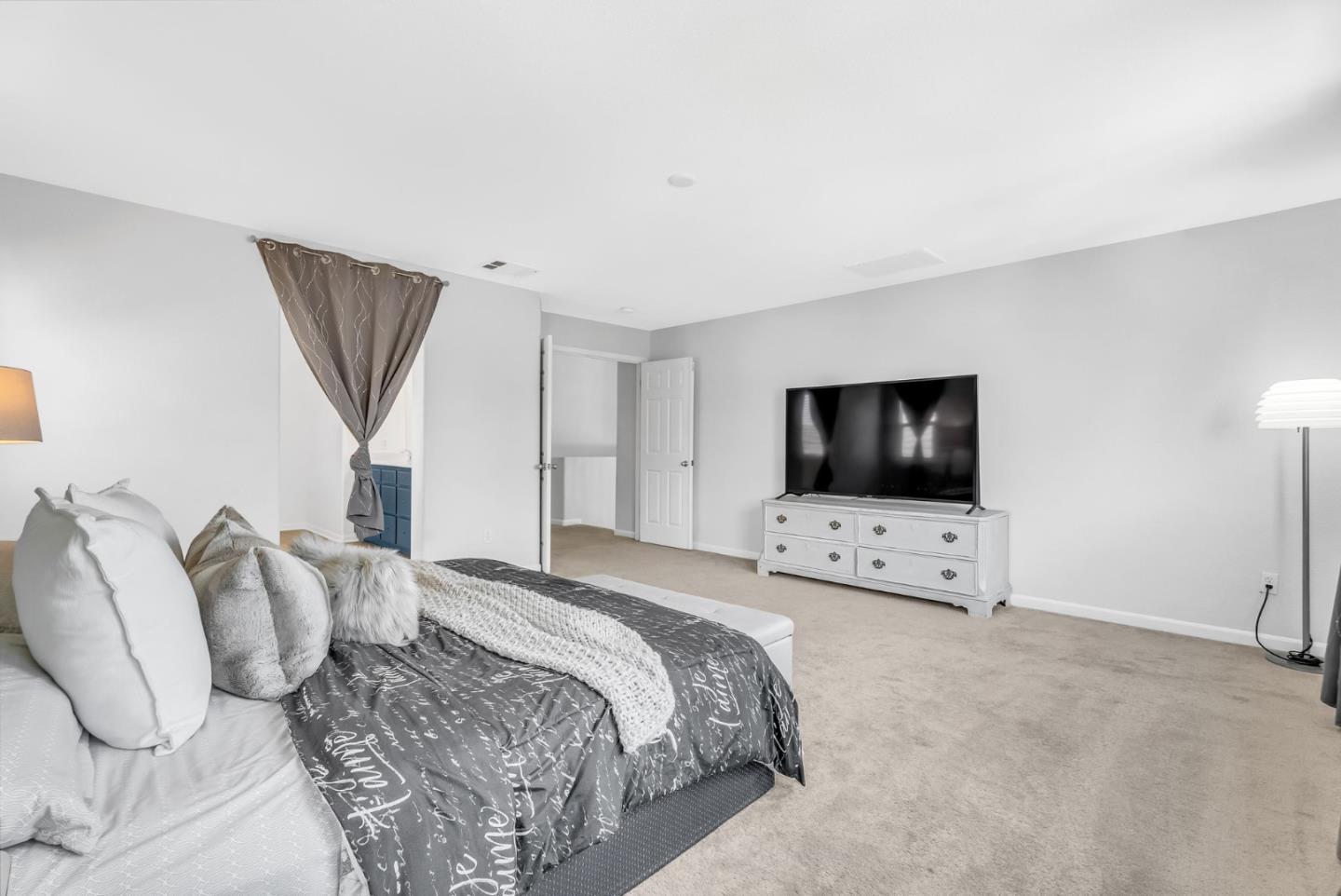 Detail Gallery Image 45 of 111 For 14 Bramante Ct, Oakley,  CA 94561 - 5 Beds | 3 Baths