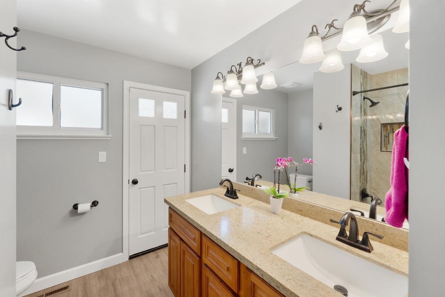 Detail Gallery Image 35 of 55 For 1054 Mitchell Ct, San Jose,  CA 95128 - 4 Beds | 2 Baths