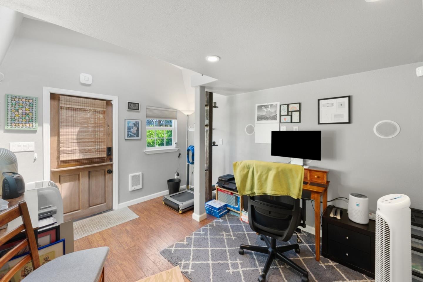 Detail Gallery Image 49 of 55 For 1054 Mitchell Ct, San Jose,  CA 95128 - 4 Beds | 2 Baths
