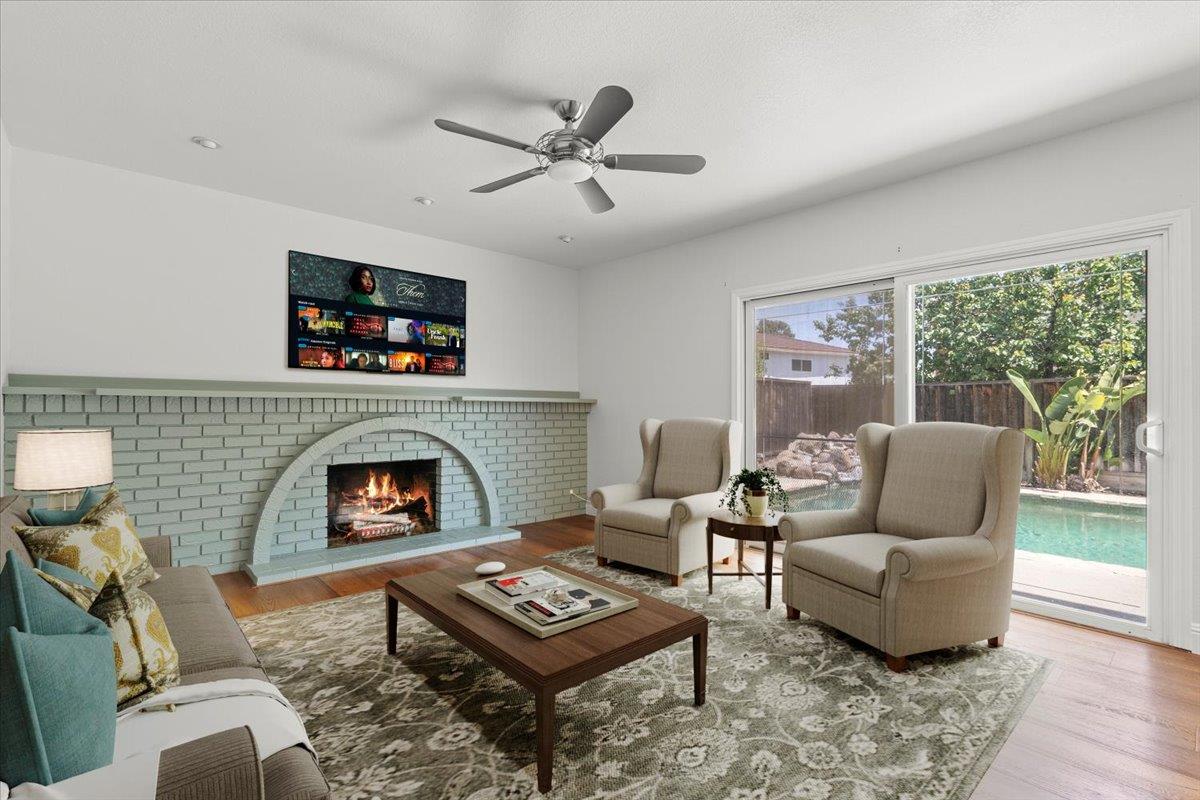Detail Gallery Image 12 of 24 For 635 Gaundabert Ln, San Jose,  CA 95136 - 5 Beds | 3 Baths