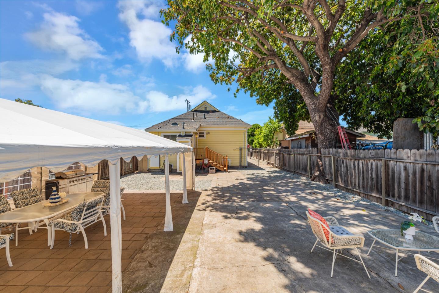 Detail Gallery Image 34 of 51 For 1466 Sanborn, San Jose,  CA 95110 - 3 Beds | 2 Baths
