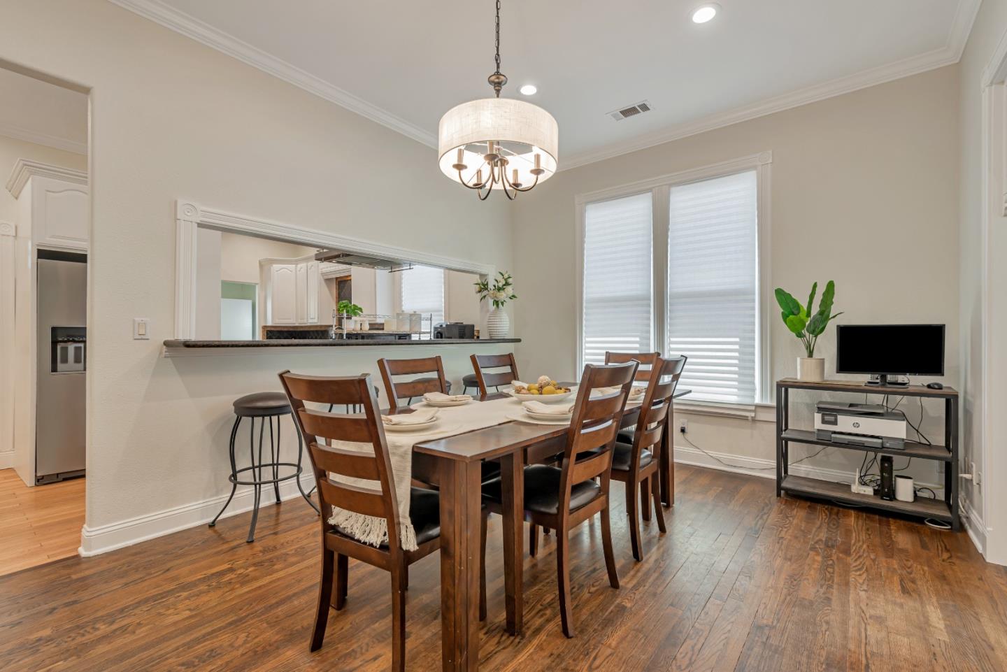 Detail Gallery Image 9 of 51 For 1466 Sanborn, San Jose,  CA 95110 - 3 Beds | 2 Baths