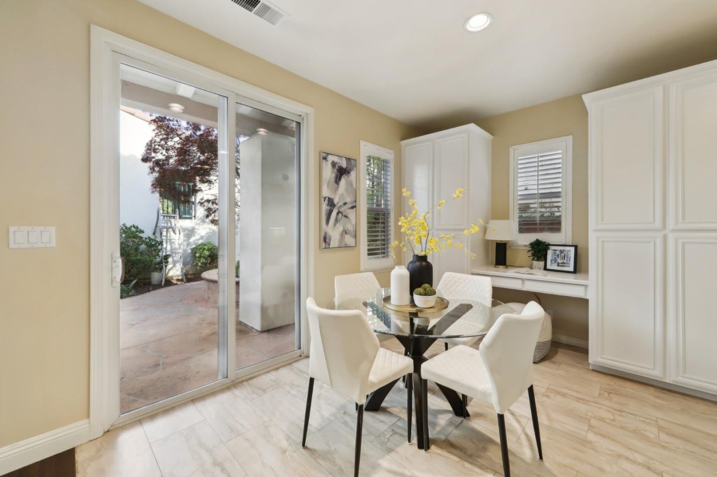 Detail Gallery Image 19 of 77 For 4128 Arezzo Pointe Ln, San Jose,  CA 95148 - 4 Beds | 3 Baths