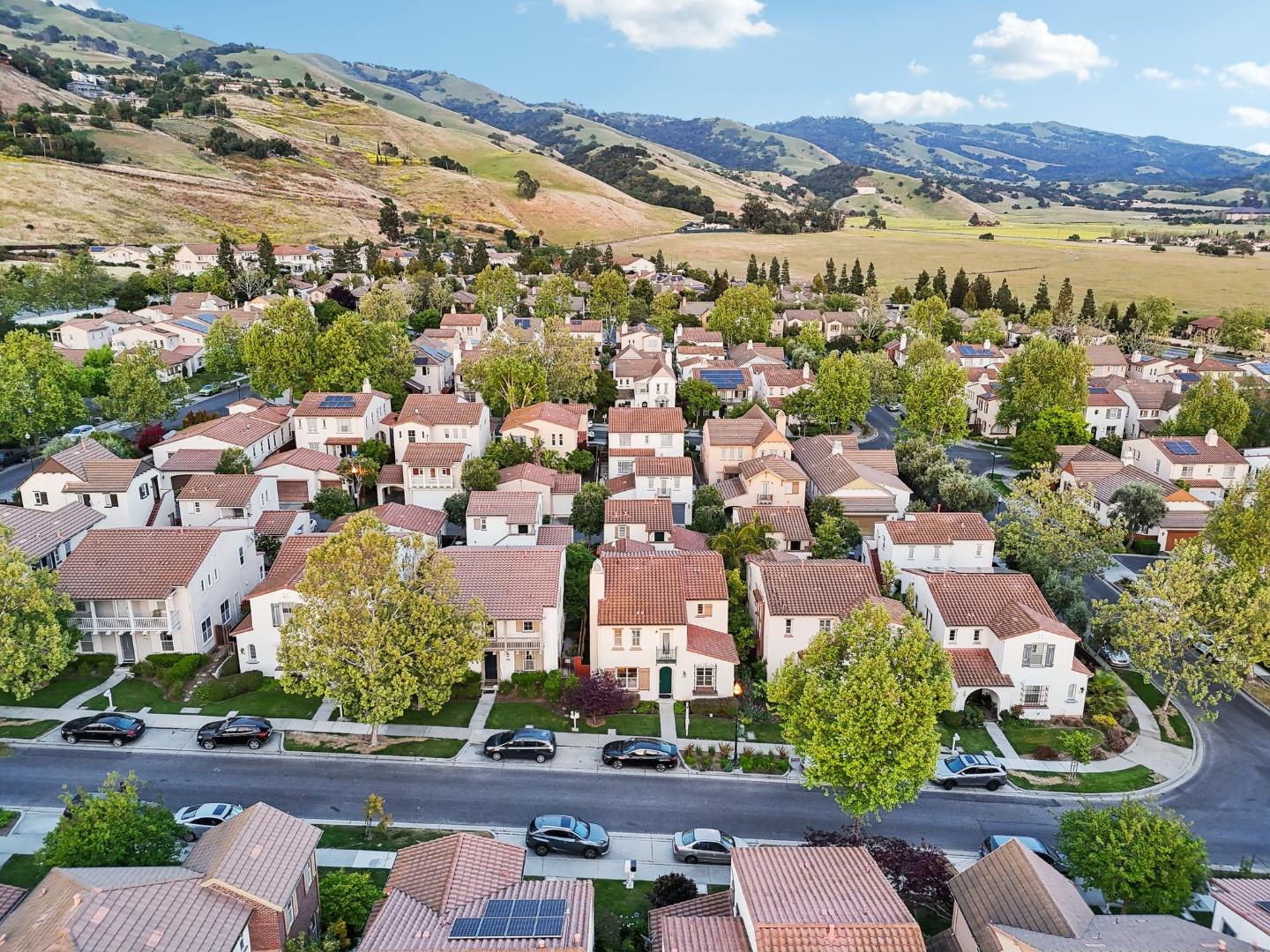 Detail Gallery Image 70 of 77 For 4128 Arezzo Pointe Ln, San Jose,  CA 95148 - 4 Beds | 3 Baths