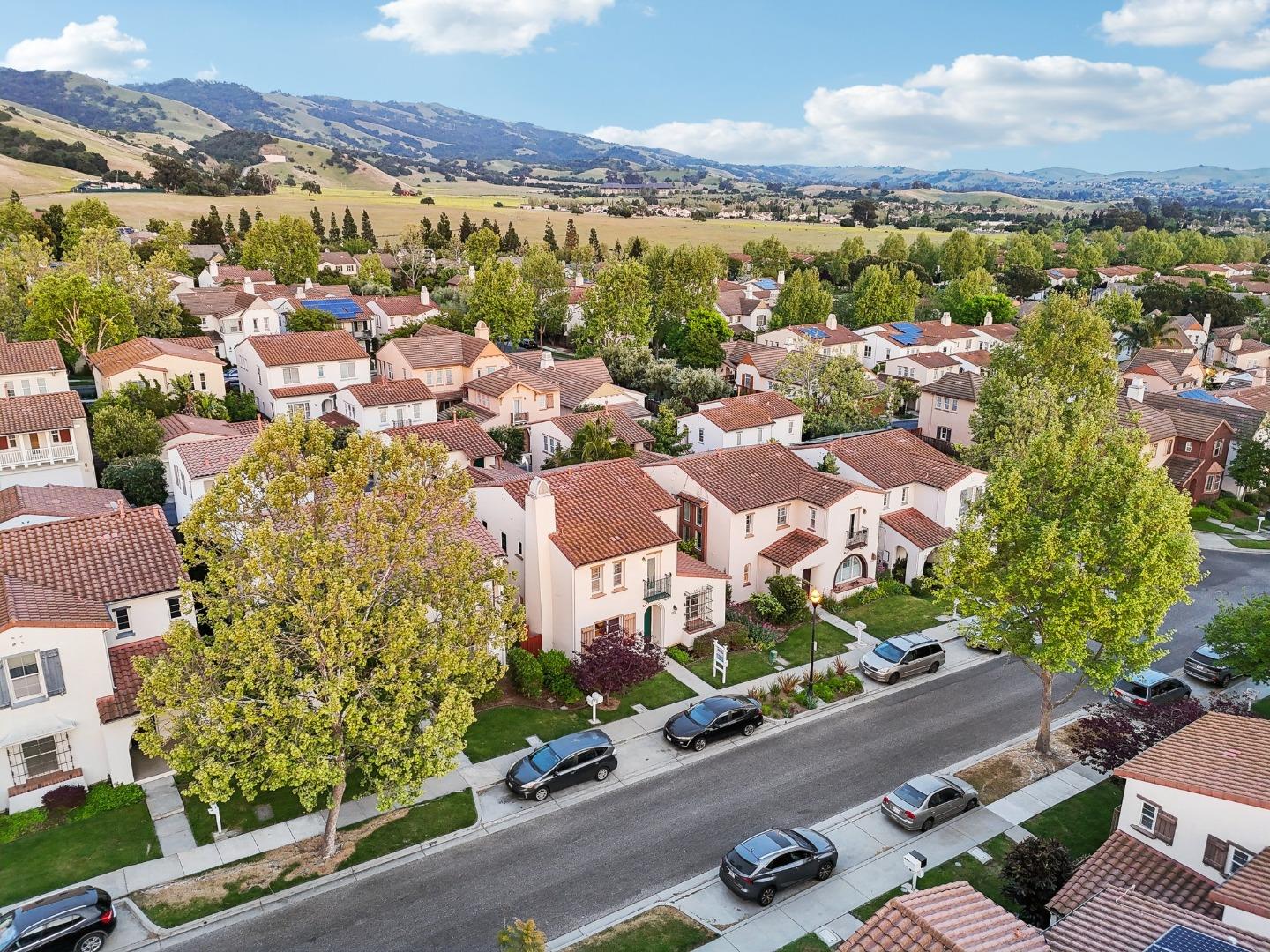Detail Gallery Image 73 of 77 For 4128 Arezzo Pointe Ln, San Jose,  CA 95148 - 4 Beds | 3 Baths