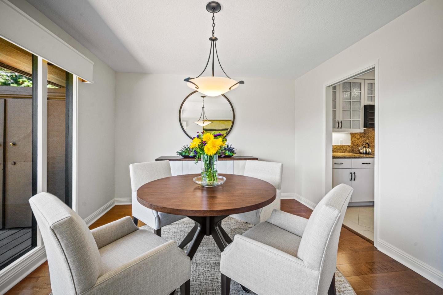 Detail Gallery Image 10 of 31 For 221 Del Mesa Carmel, Carmel,  CA 93923 - 2 Beds | 2 Baths