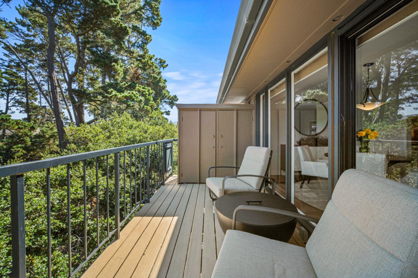Detail Gallery Image 28 of 31 For 221 Del Mesa Carmel, Carmel,  CA 93923 - 2 Beds | 2 Baths