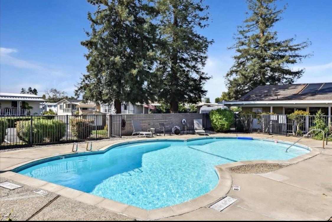 Detail Gallery Image 20 of 20 For 2150 Almaden Rd #93,  San Jose,  CA 95125 - 1 Beds | 1 Baths