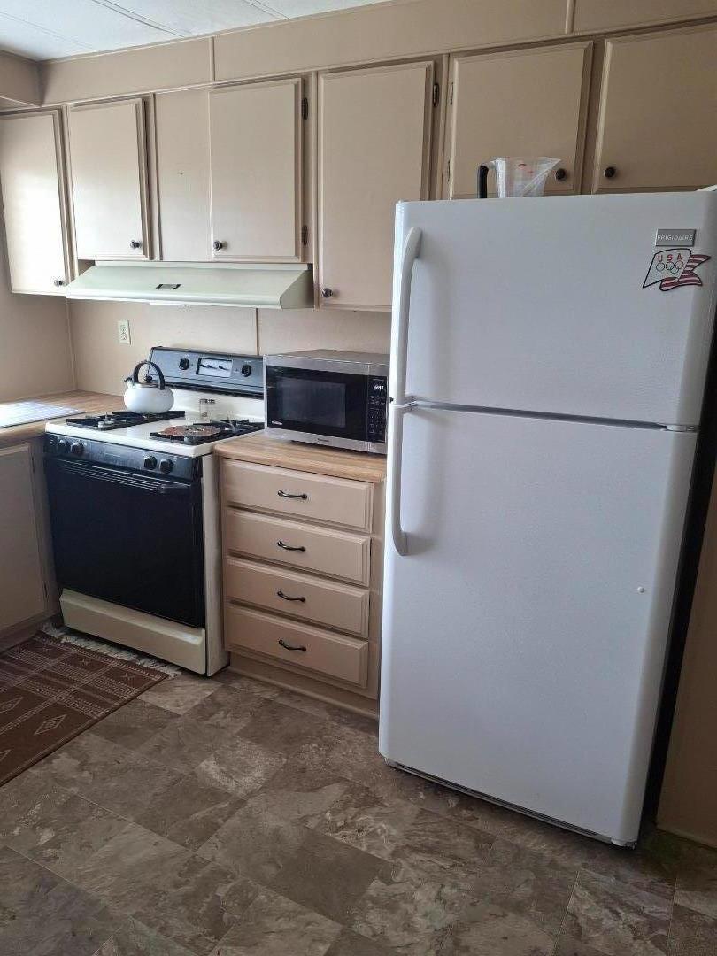 Detail Gallery Image 8 of 16 For 2150 Almaden Rd #93,  San Jose,  CA 95125 - 1 Beds | 1 Baths