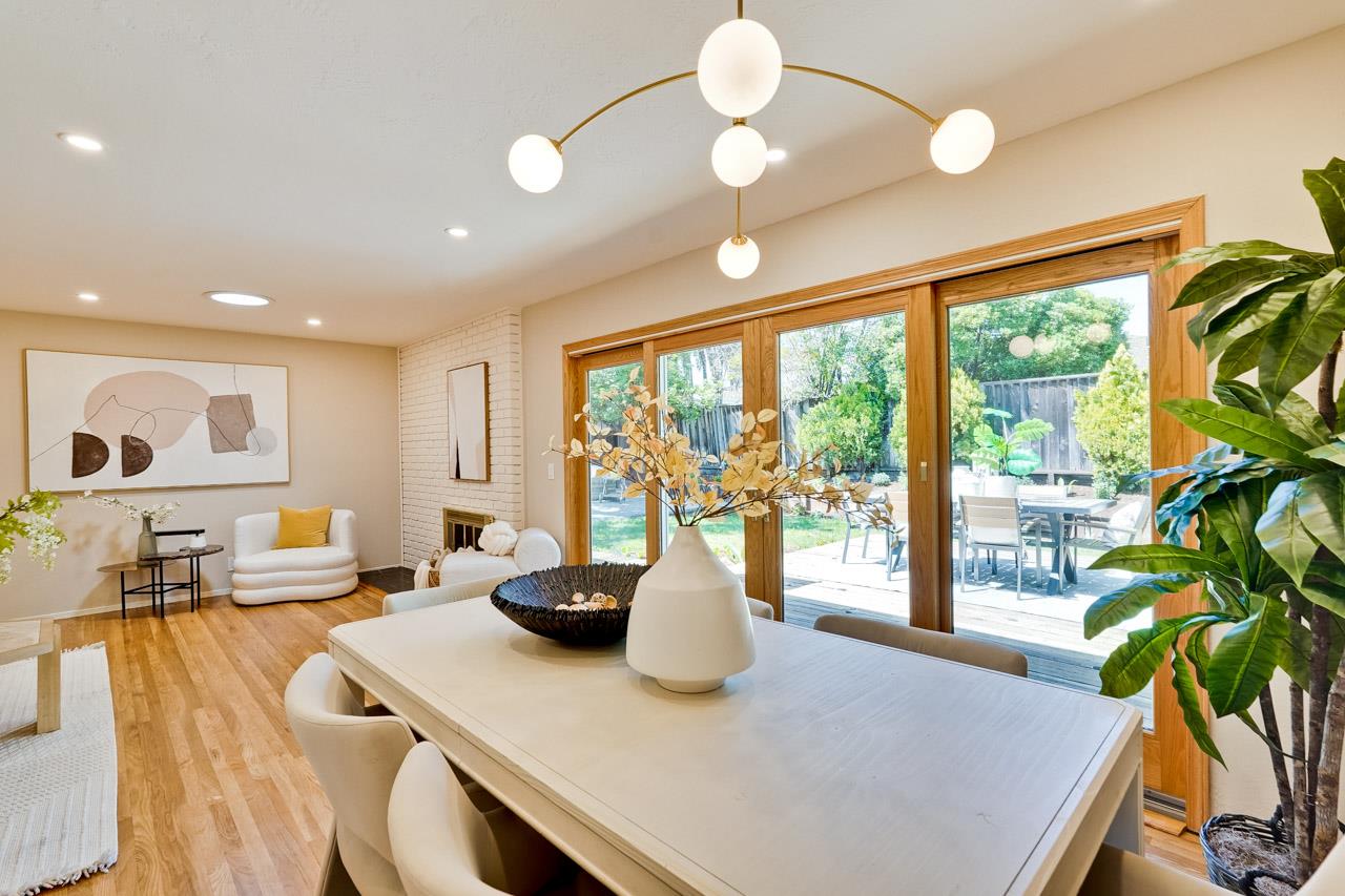 Detail Gallery Image 12 of 48 For 835 Rose Blossom Dr, Cupertino,  CA 95014 - 3 Beds | 2 Baths