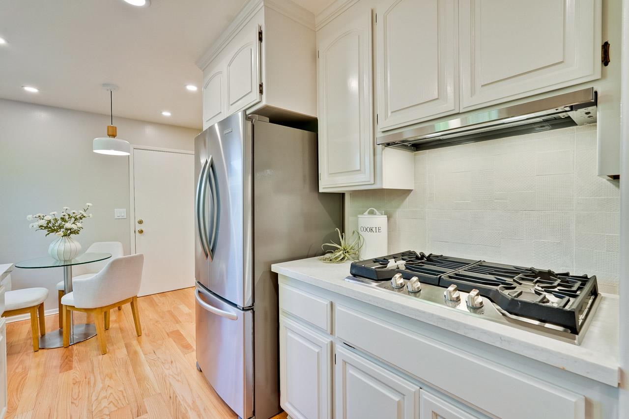 Detail Gallery Image 25 of 48 For 835 Rose Blossom Dr, Cupertino,  CA 95014 - 3 Beds | 2 Baths