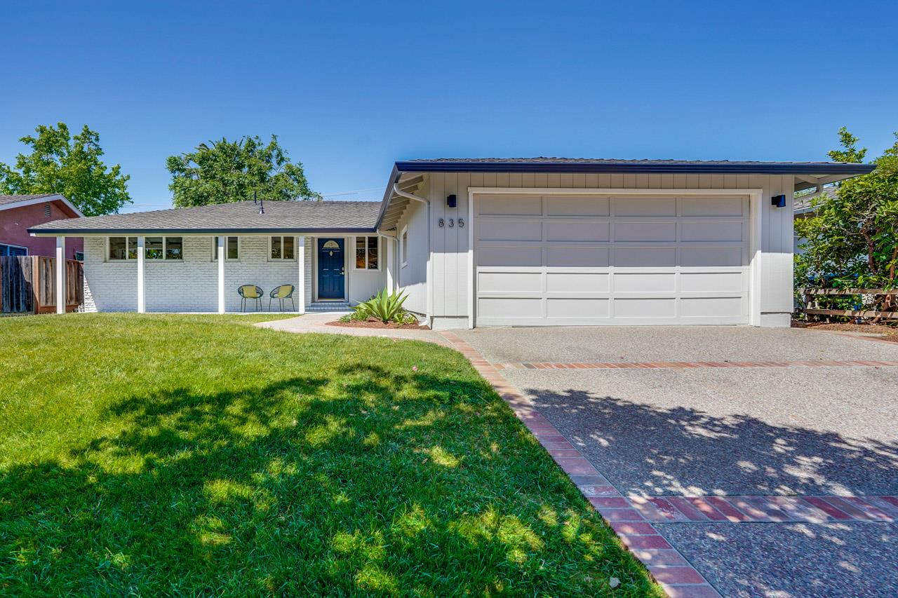 Detail Gallery Image 3 of 48 For 835 Rose Blossom Dr, Cupertino,  CA 95014 - 3 Beds | 2 Baths