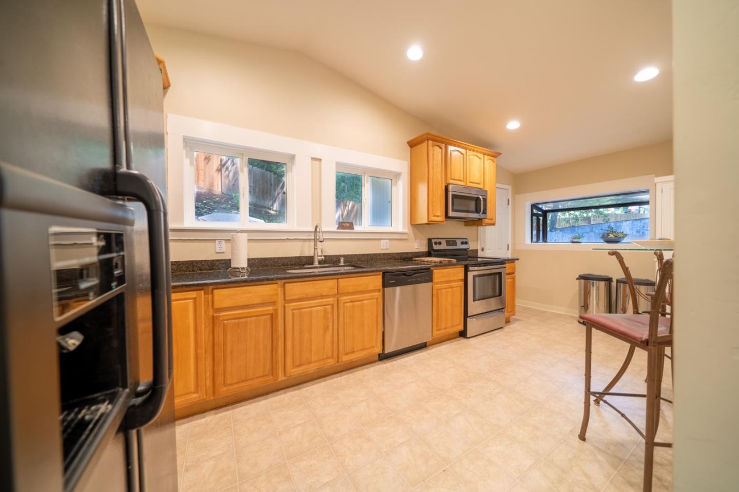 Detail Gallery Image 6 of 27 For 12316 La Lena St, Felton,  CA 95018 - 2 Beds | 2 Baths
