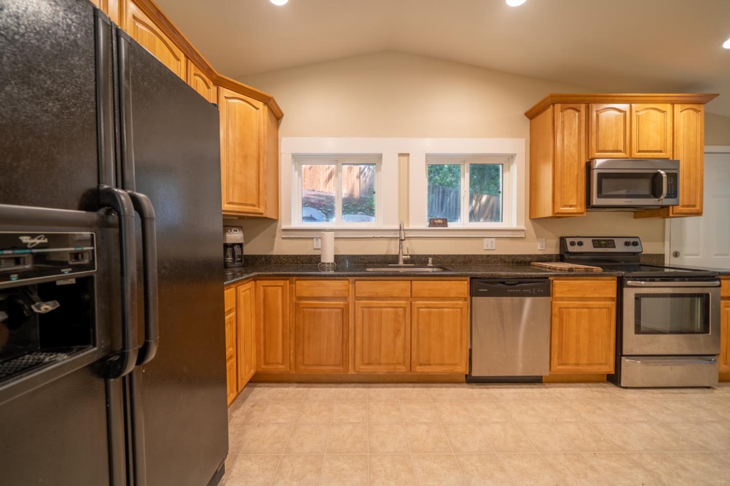Detail Gallery Image 7 of 27 For 12316 La Lena St, Felton,  CA 95018 - 2 Beds | 2 Baths