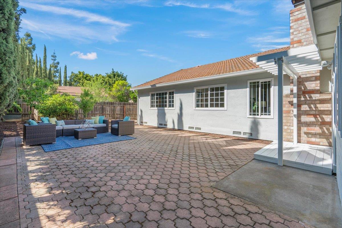Detail Gallery Image 27 of 34 For 4908 Rice Dr, San Jose,  CA 95111 - 4 Beds | 2 Baths