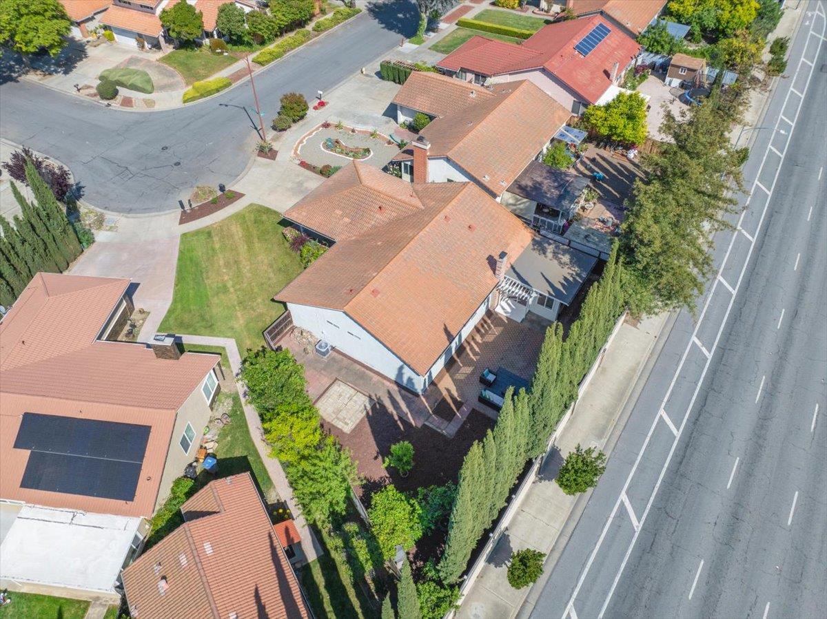 Detail Gallery Image 33 of 34 For 4908 Rice Dr, San Jose,  CA 95111 - 4 Beds | 2 Baths
