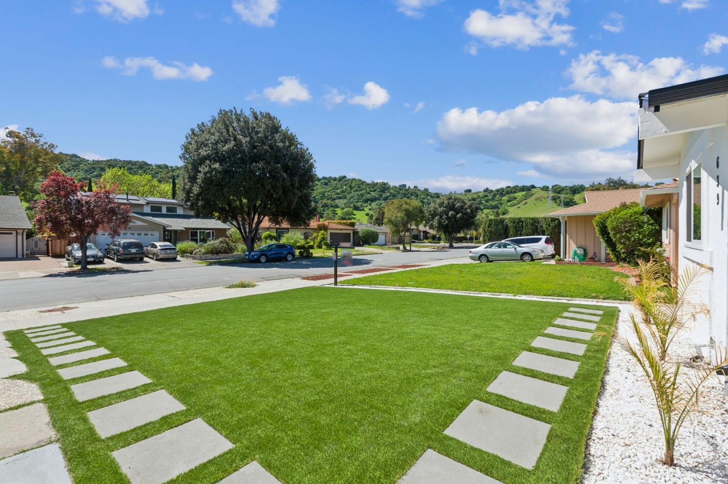 Detail Gallery Image 3 of 43 For 639 Curie Dr, San Jose,  CA 95123 - 3 Beds | 2 Baths