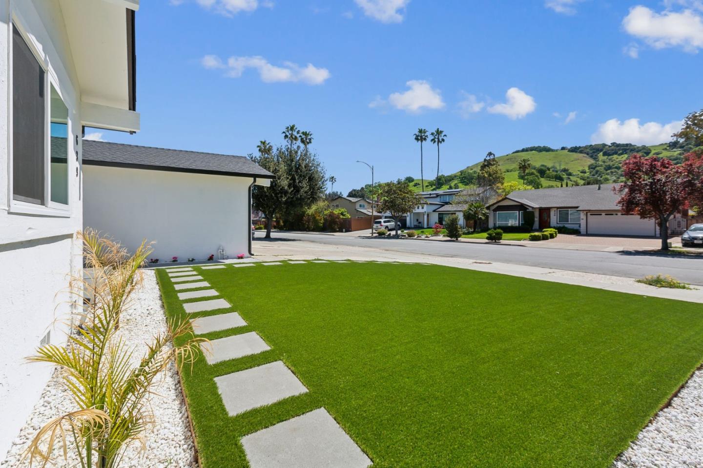 Detail Gallery Image 39 of 43 For 639 Curie Dr, San Jose,  CA 95123 - 3 Beds | 2 Baths