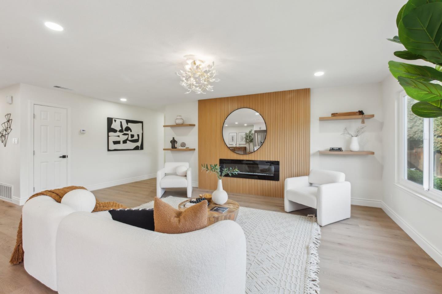 Detail Gallery Image 6 of 43 For 639 Curie Dr, San Jose,  CA 95123 - 3 Beds | 2 Baths