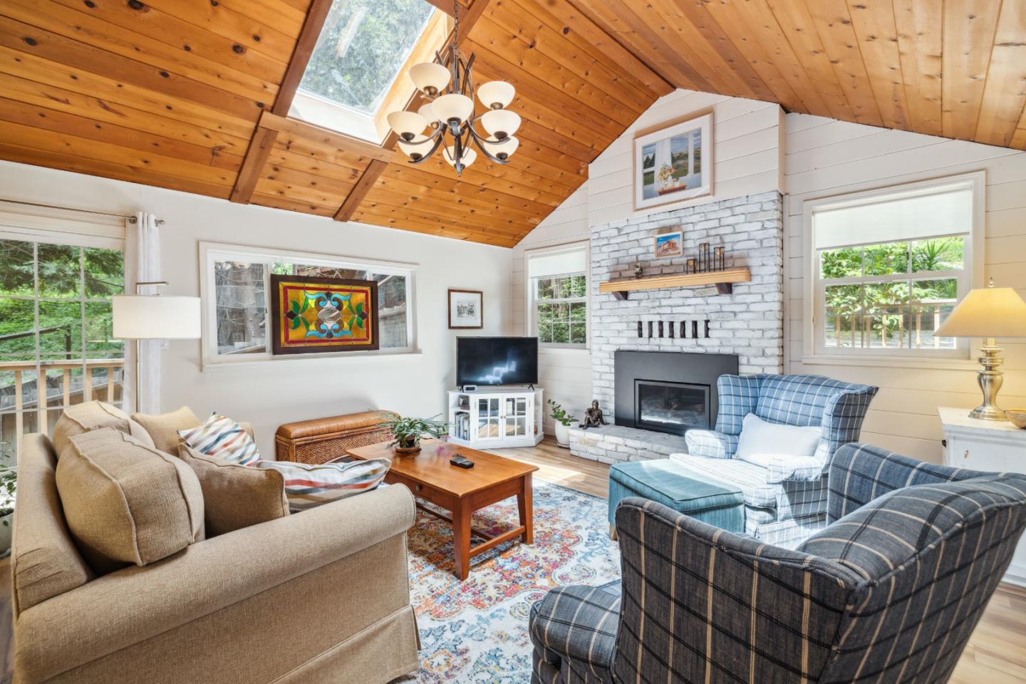Detail Gallery Image 2 of 34 For 415 Gold Ave, Felton,  CA 95018 - 2 Beds | 2 Baths